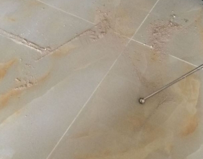 烟台瓷砖空鼓维修公司分享粘合剂选择不当在瓷砖铺贴过程中可能导致以下问题